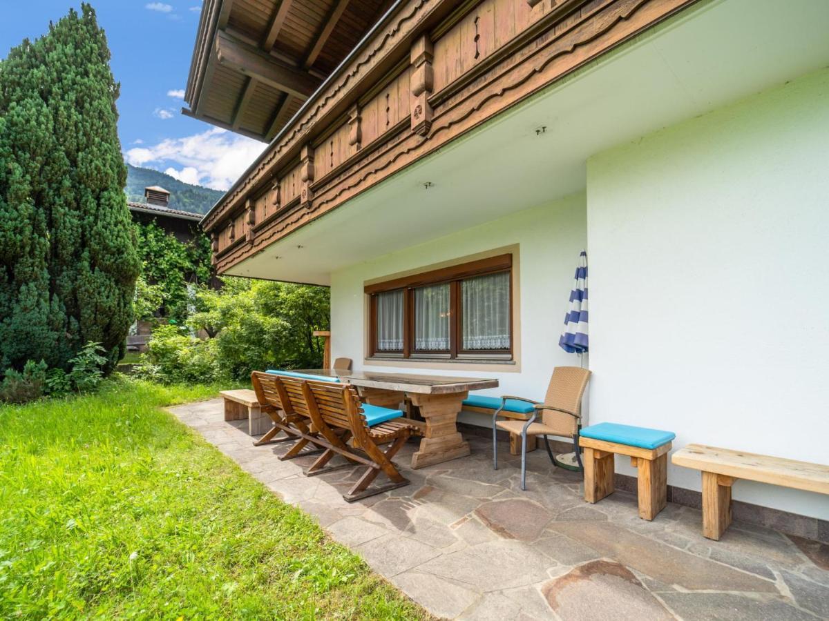 Ferienhaus Schlitters Fuegen Luaran gambar
