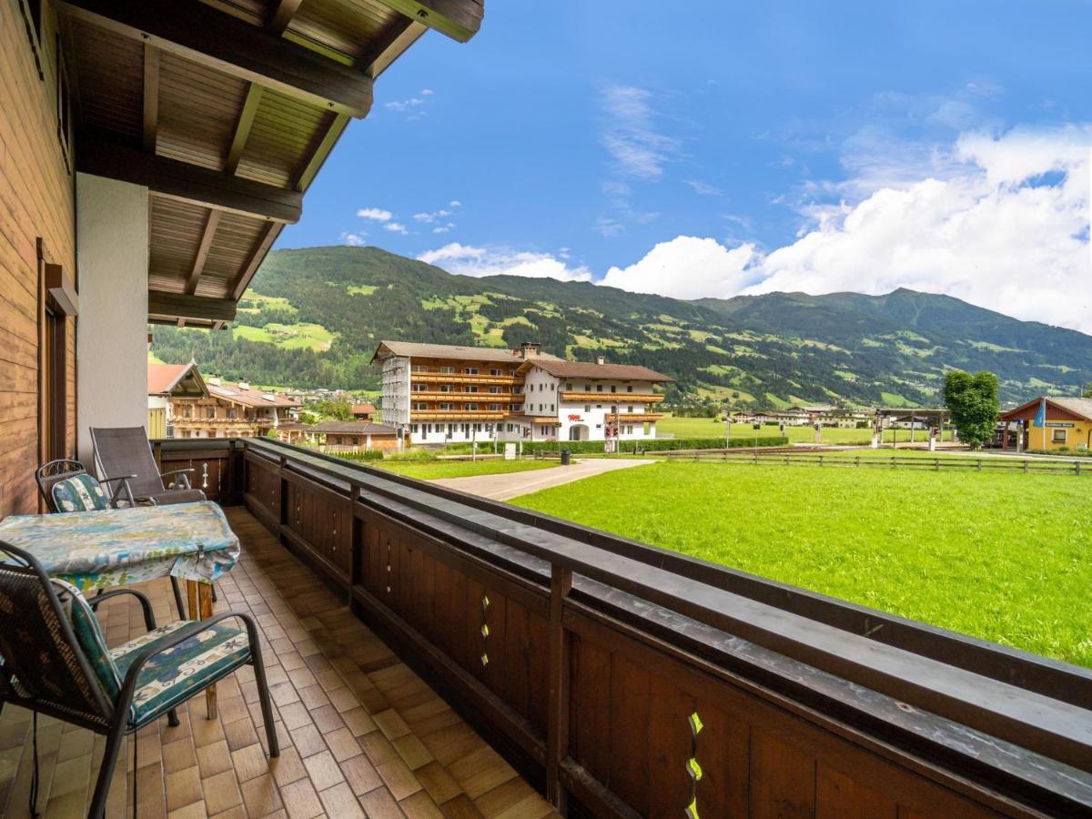 Ferienhaus Schlitters Fuegen Luaran gambar